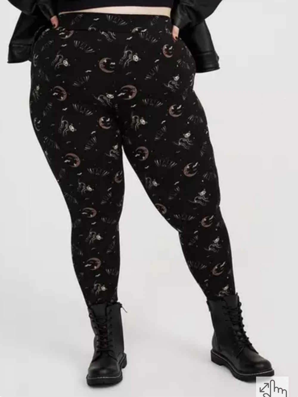 Torrid Brand New Spooky Cat and Moons Full Length Leggings. Plus Size 3